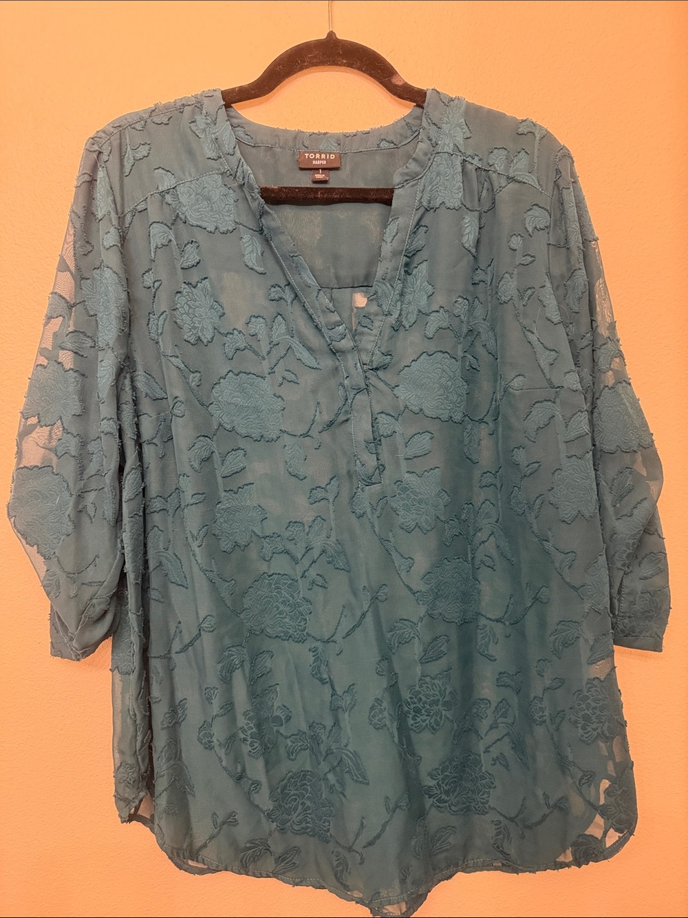 Torrid size 1 Harper blouse